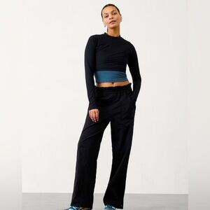 ATHLETA Trekkie High Rise Parachute Pants Black 8